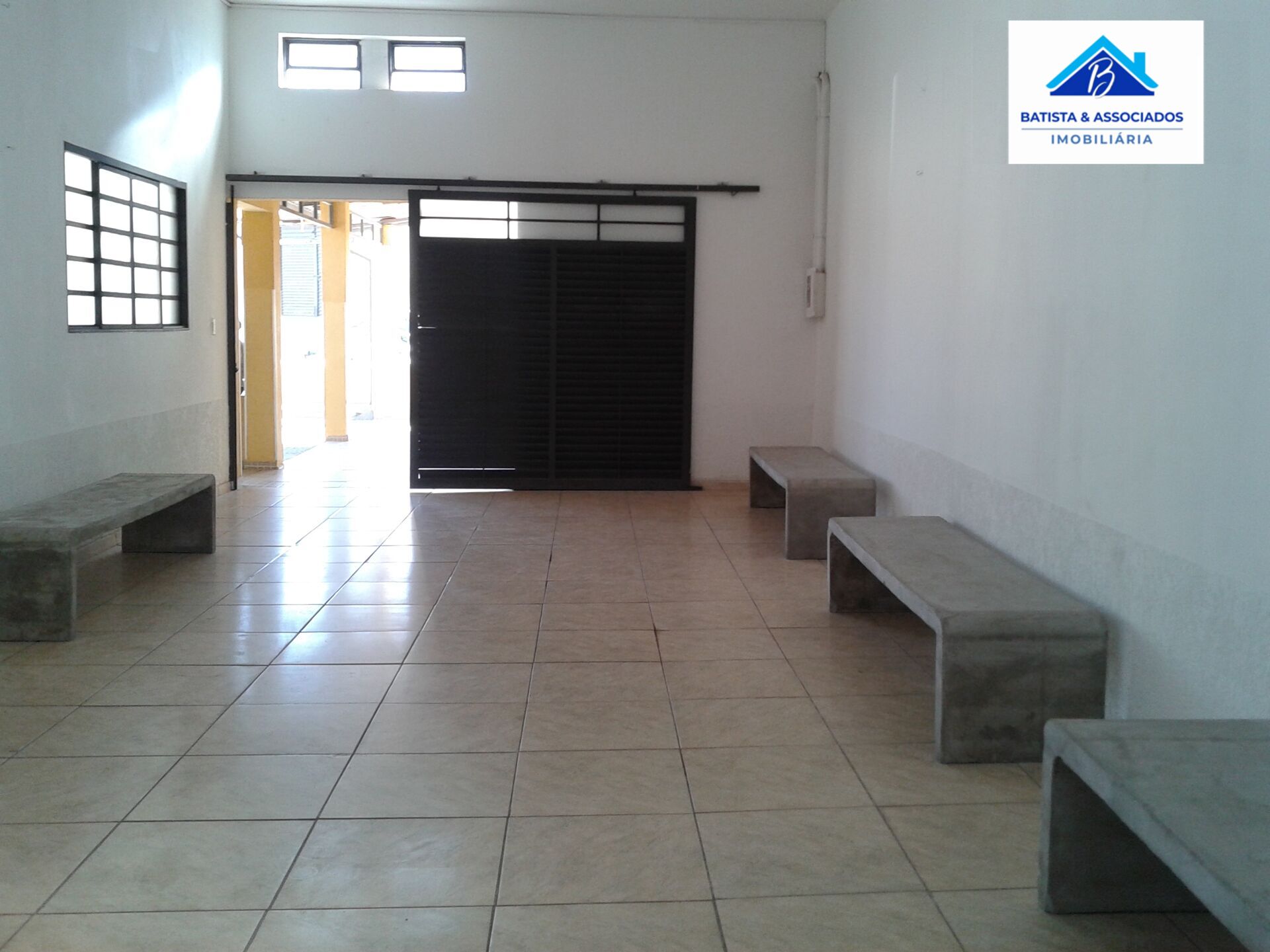 Chácara à venda com 3 quartos, 1100m² - Foto 6
