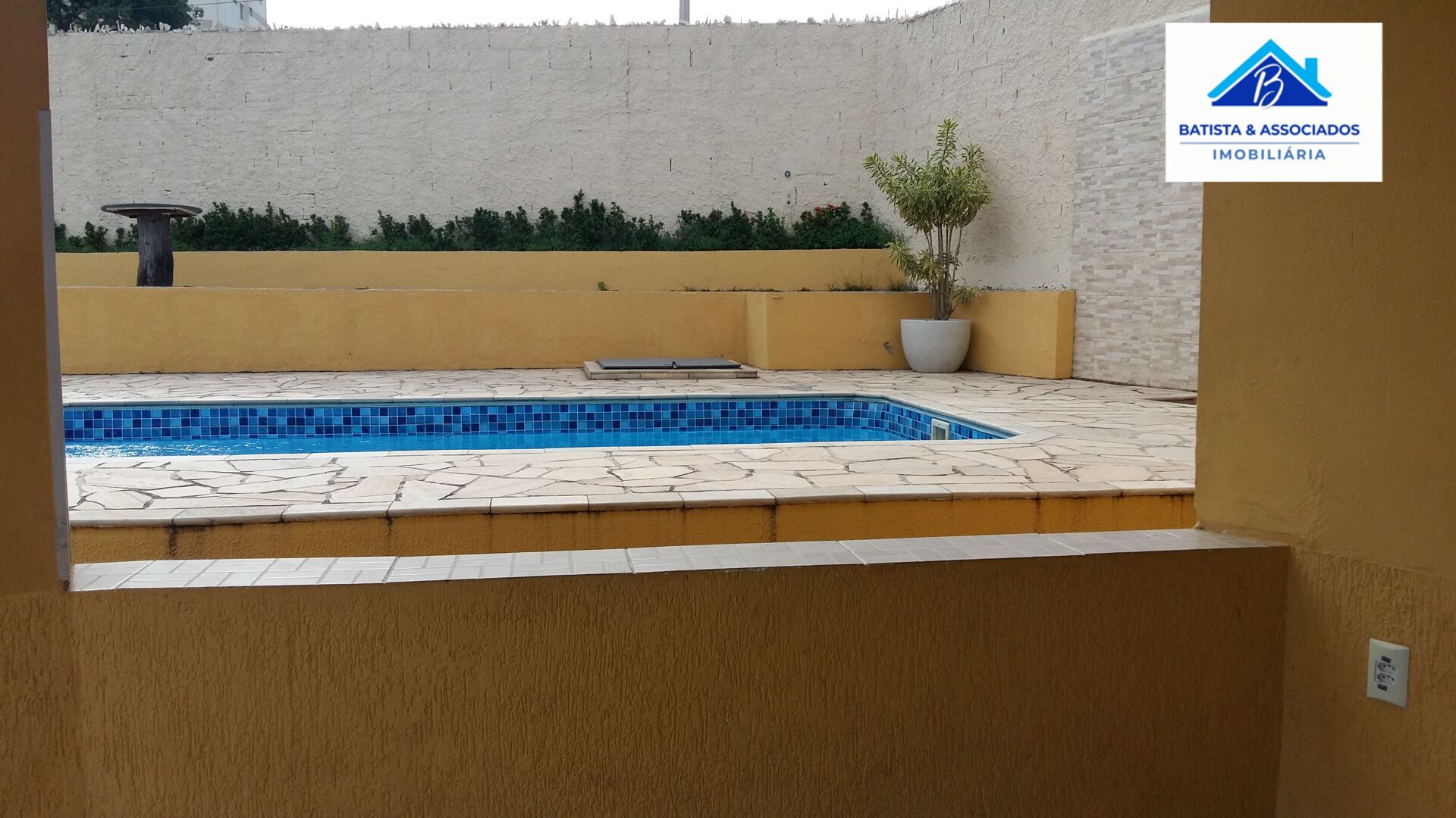 Chácara à venda com 3 quartos, 1100m² - Foto 16