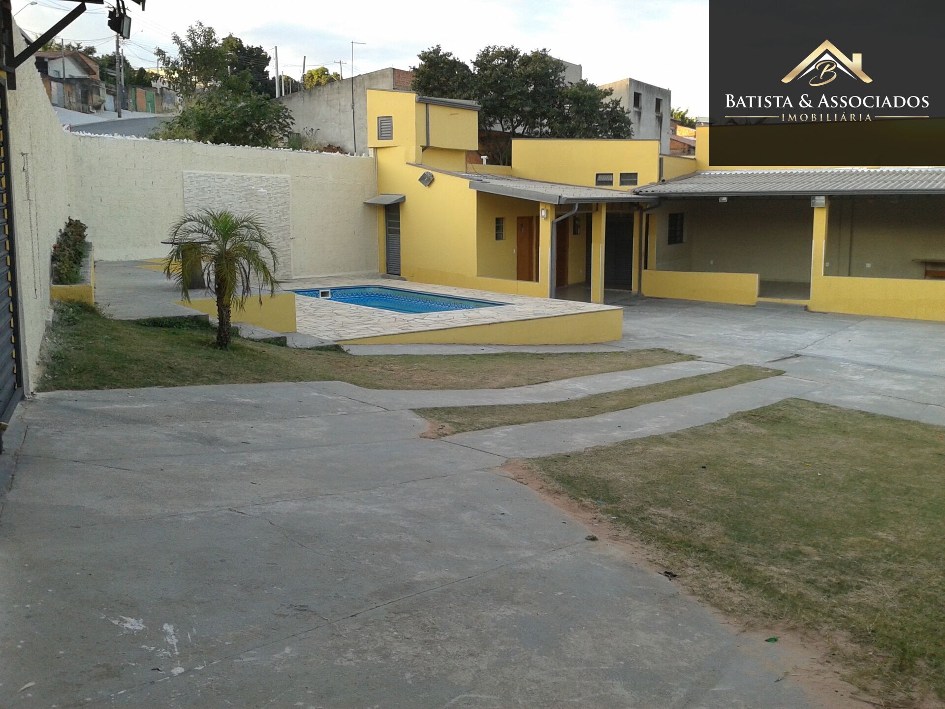 Chácara, 3 quartos, 1100 m² - Foto 2