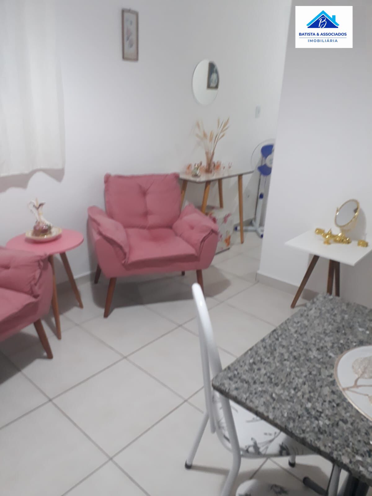 Apartamento à venda com 1 quarto, 40m² - Foto 4