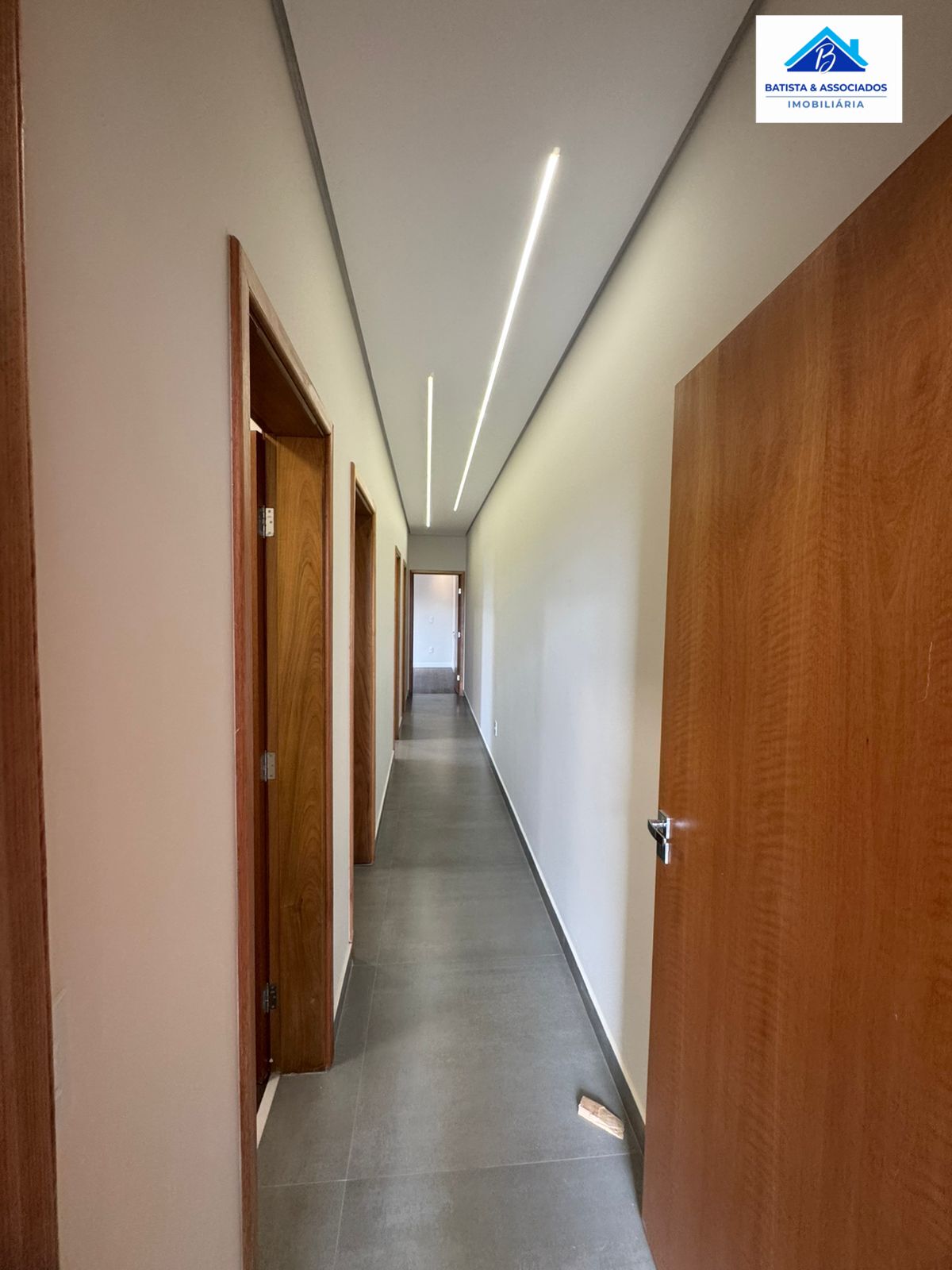 Casa à venda com 3 quartos, 154m² - Foto 12