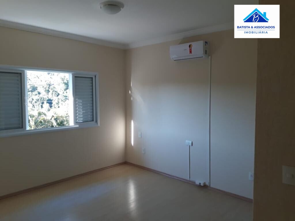 Casa de Condomínio à venda com 4 quartos, 212m² - Foto 18