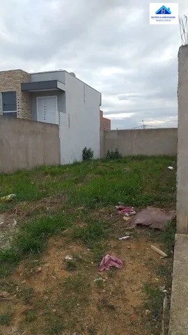 Terreno à venda, 200m² - Foto 1