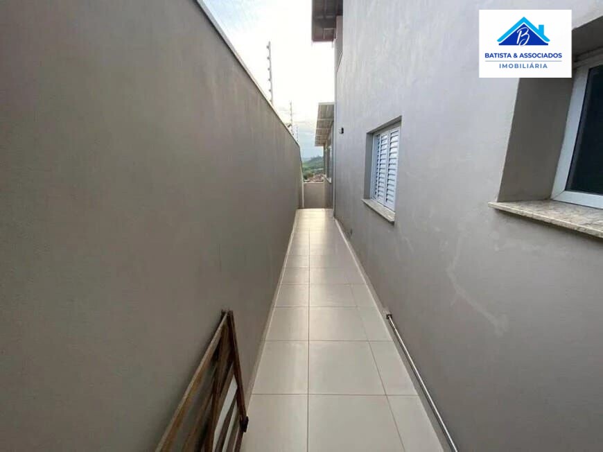 Casa à venda com 3 quartos, 344m² - Foto 18