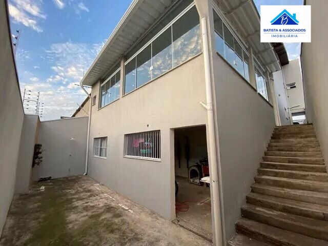 Casa à venda com 3 quartos, 344m² - Foto 24