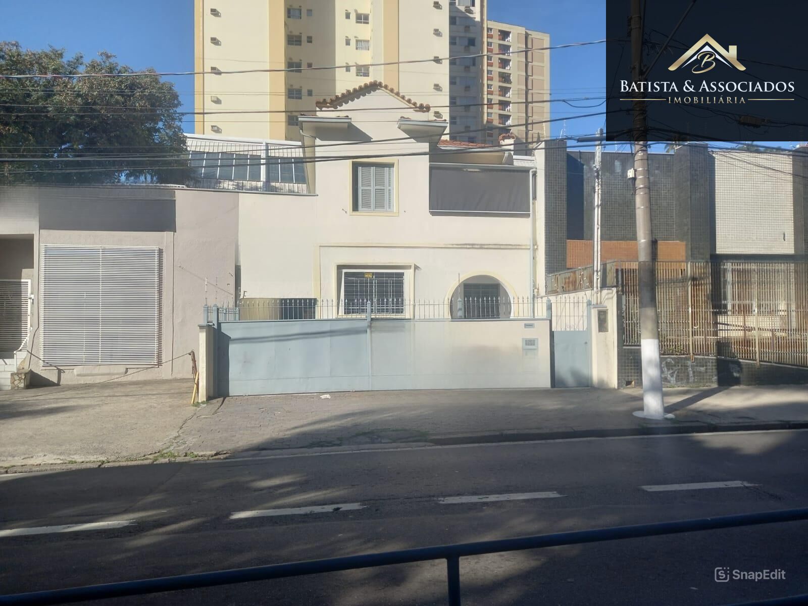 Casa, 4 quartos, 176 m² - Foto 1