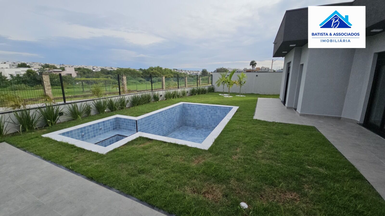 Casa à venda com 3 quartos, 220m² - Foto 31