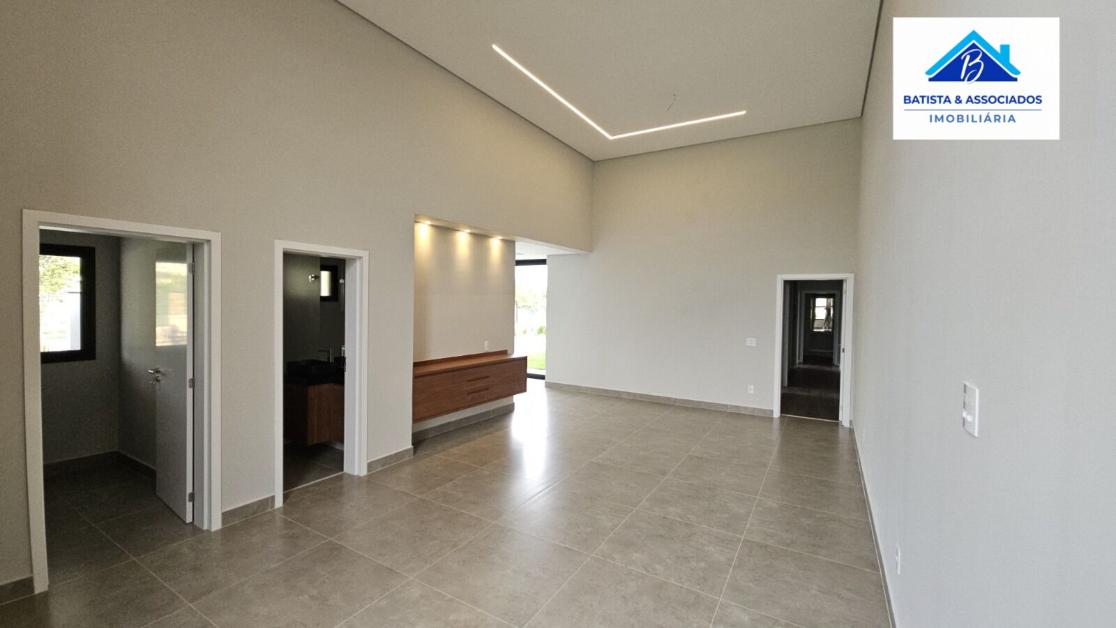 Casa à venda com 3 quartos, 220m² - Foto 6