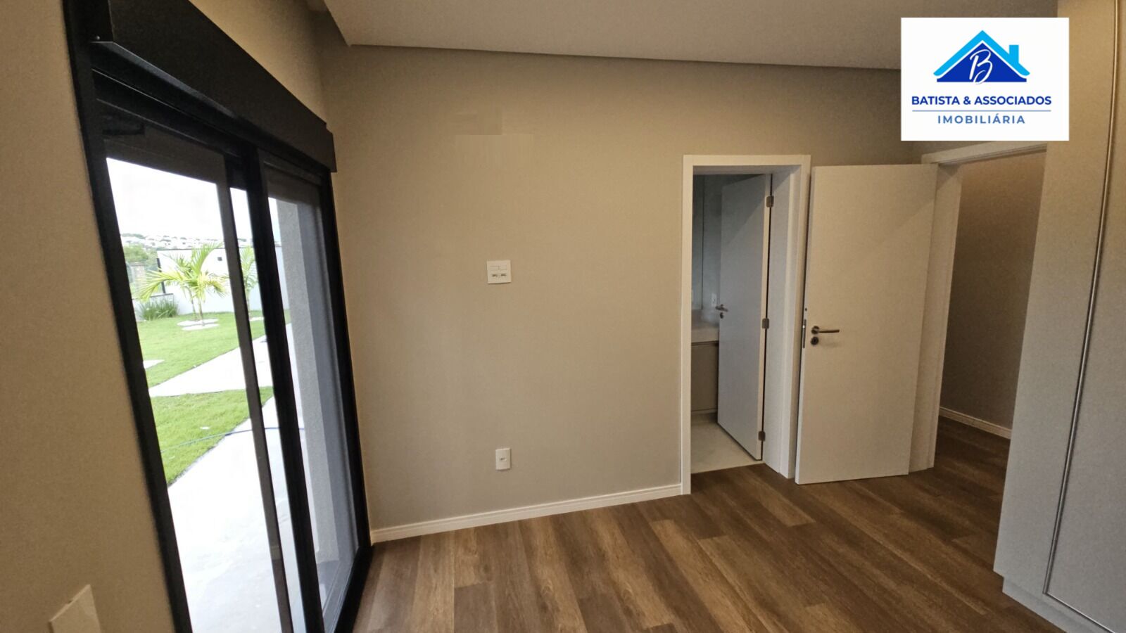 Casa à venda com 3 quartos, 220m² - Foto 10