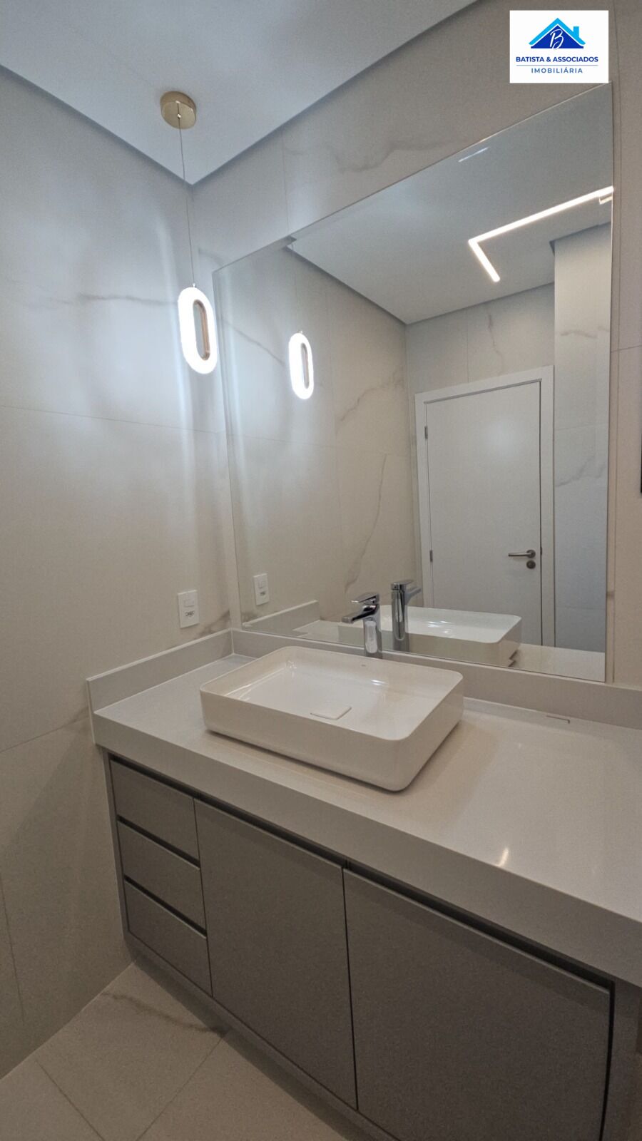 Casa à venda com 3 quartos, 220m² - Foto 17