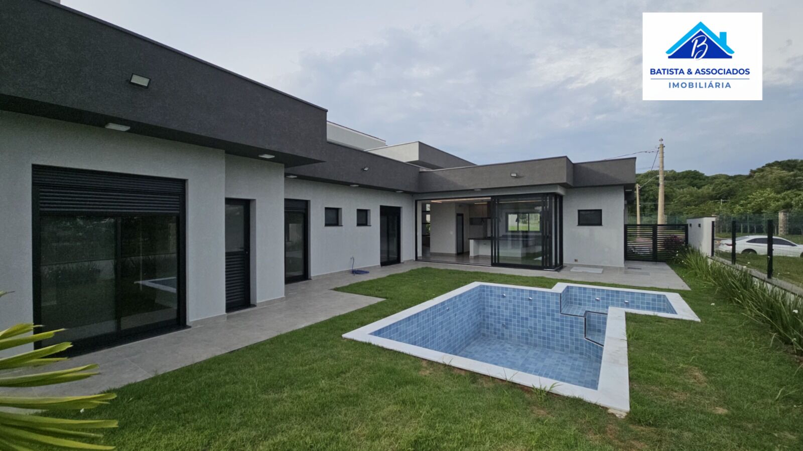 Casa à venda com 3 quartos, 220m² - Foto 28