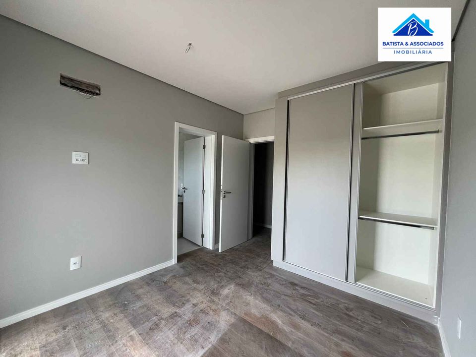 Casa à venda com 3 quartos, 220m² - Foto 13