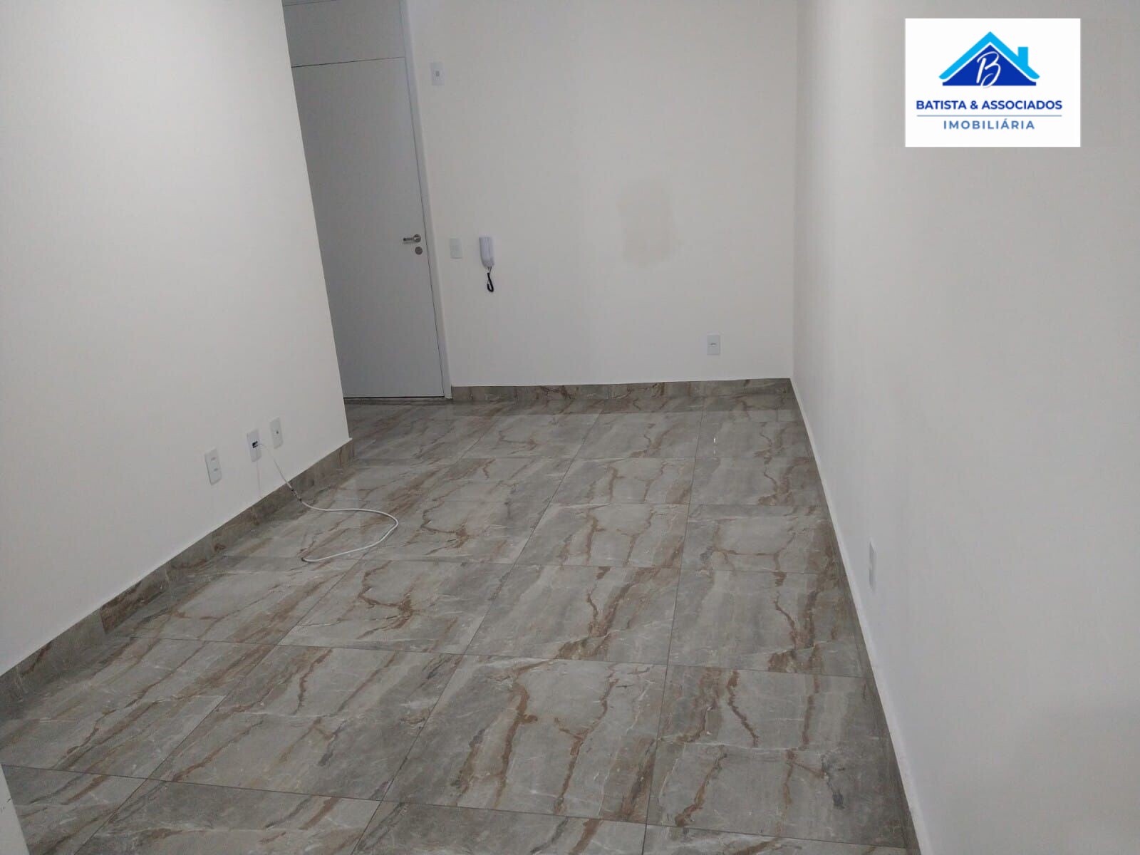 Apartamento à venda com 2 quartos, 44m² - Foto 5