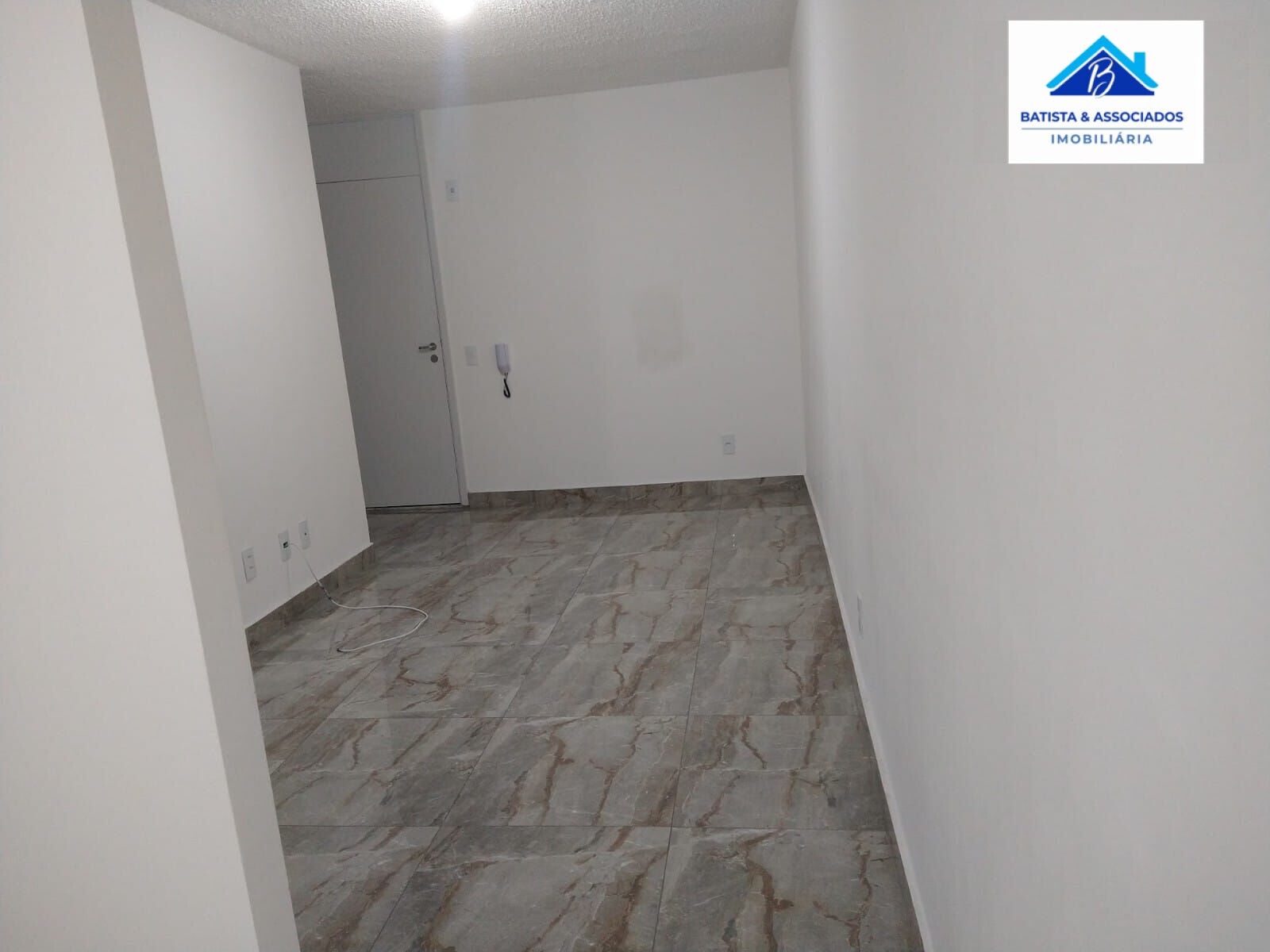 Apartamento à venda com 2 quartos, 44m² - Foto 9