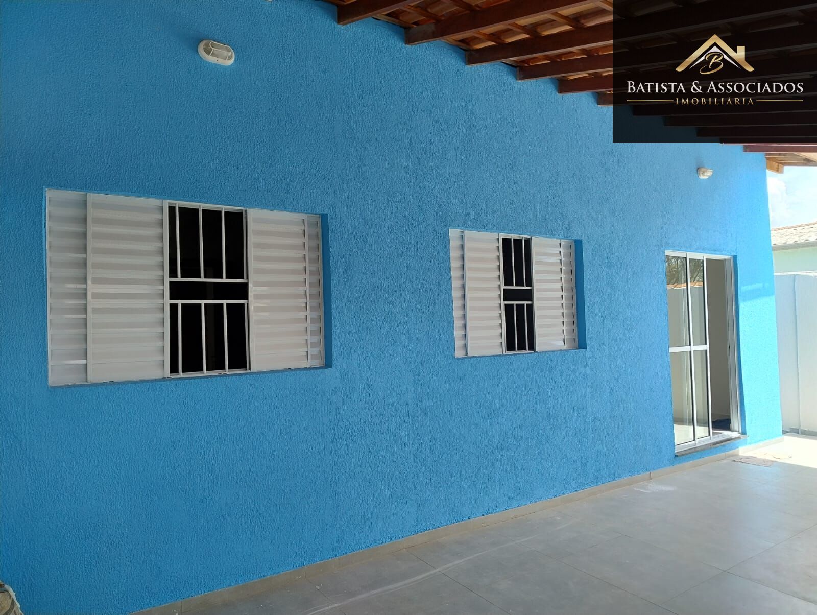 Casa, 3 quartos, 64 m² - Foto 1