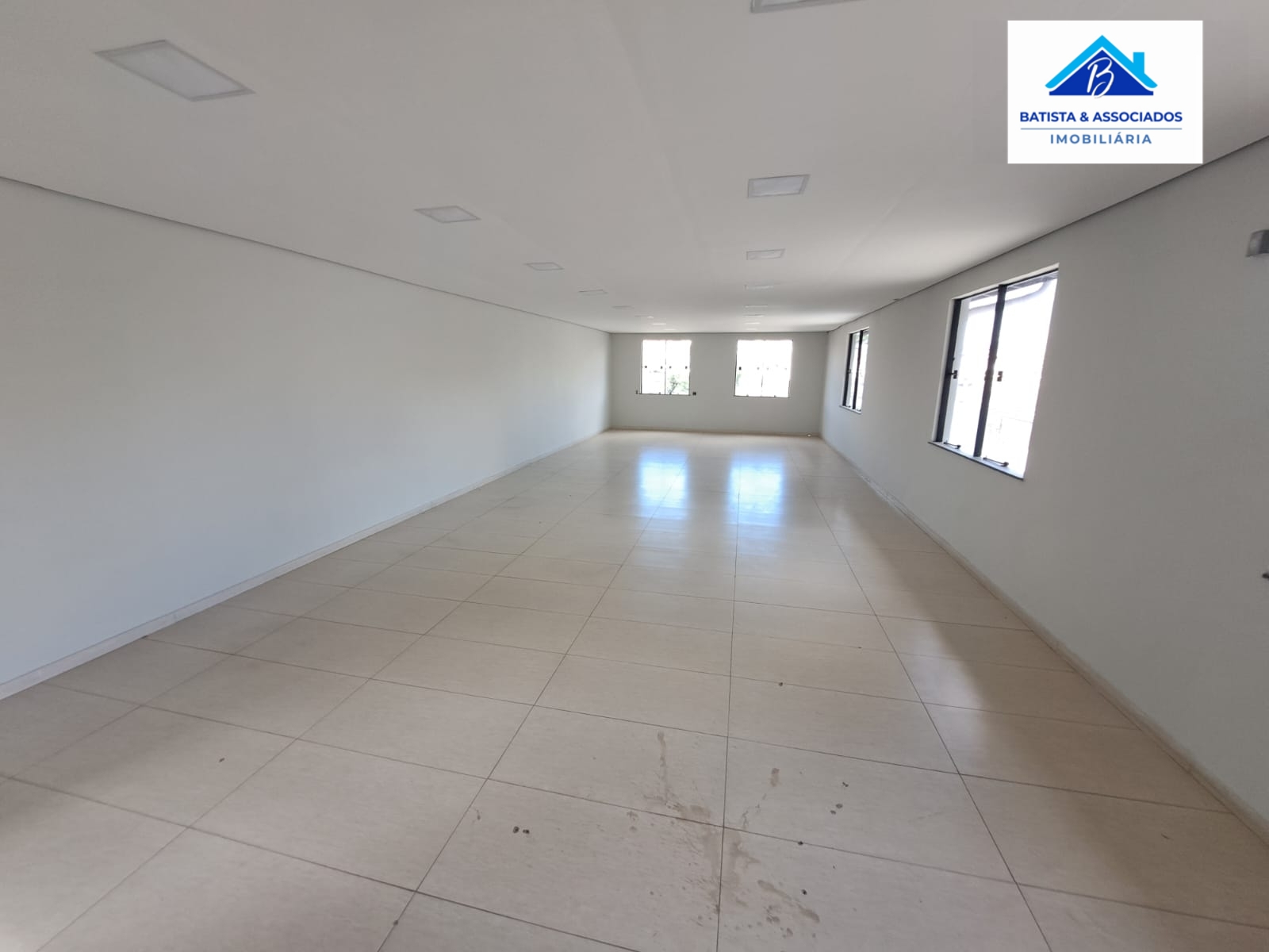 Prédio Inteiro à venda, 1000m² - Foto 10