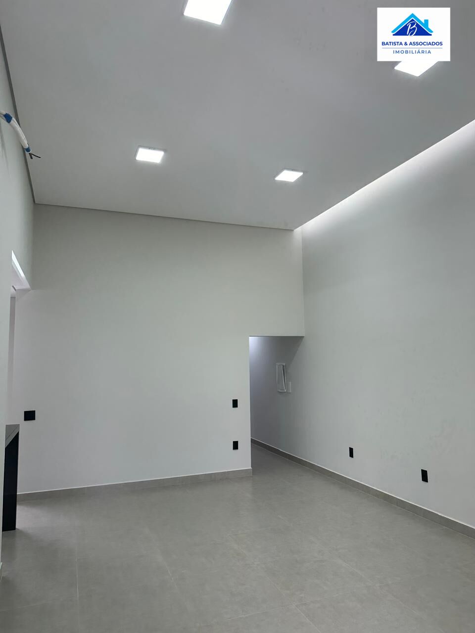 Casa à venda com 3 quartos, 170m² - Foto 3