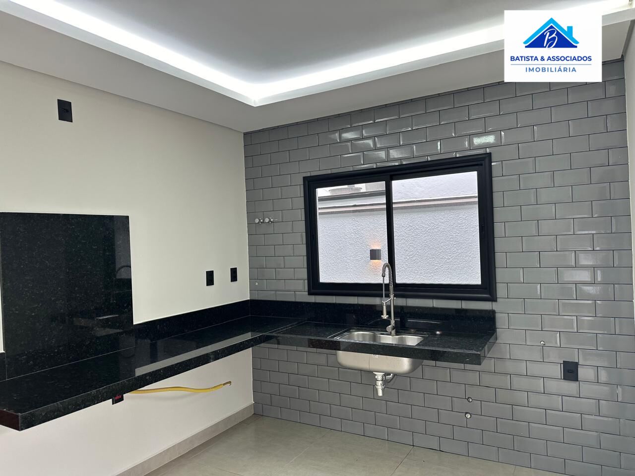 Casa à venda com 3 quartos, 170m² - Foto 9