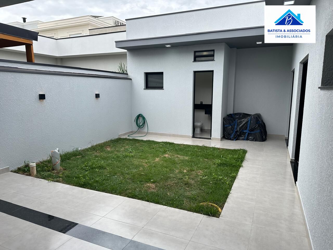 Casa à venda com 3 quartos, 170m² - Foto 27