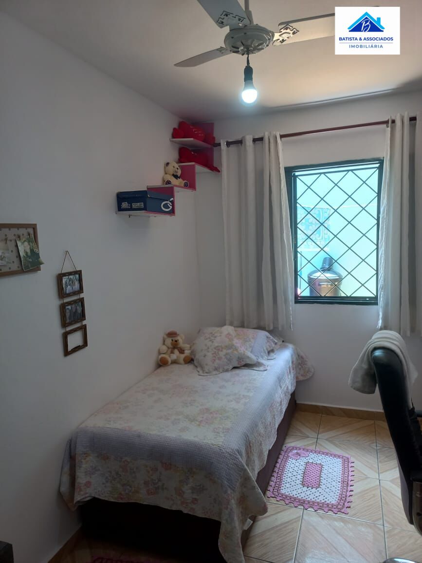 Casa à venda com 2 quartos, 50m² - Foto 13