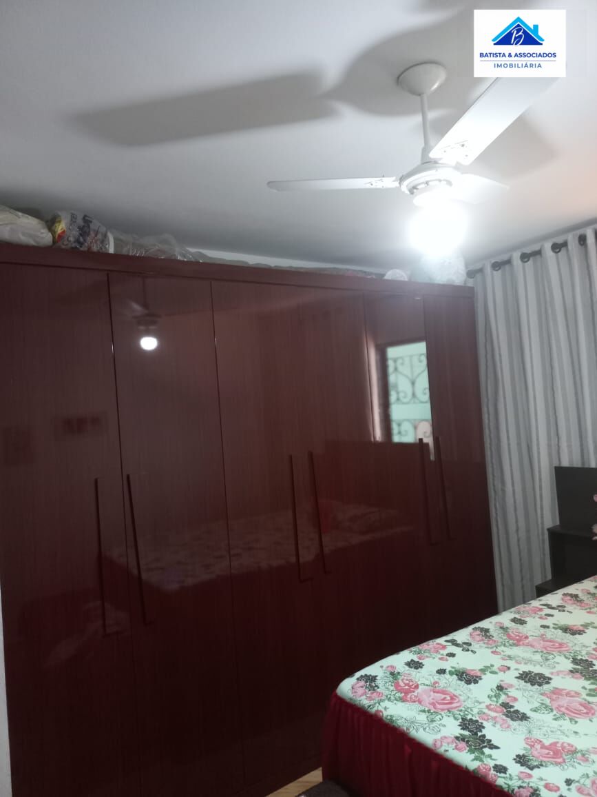 Casa à venda com 2 quartos, 50m² - Foto 10