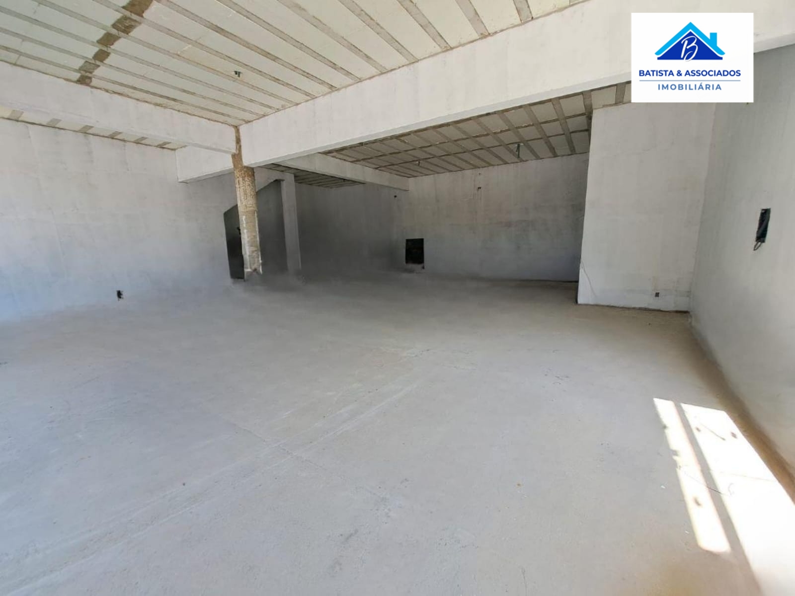 Prédio Inteiro para alugar, 170m² - Foto 3