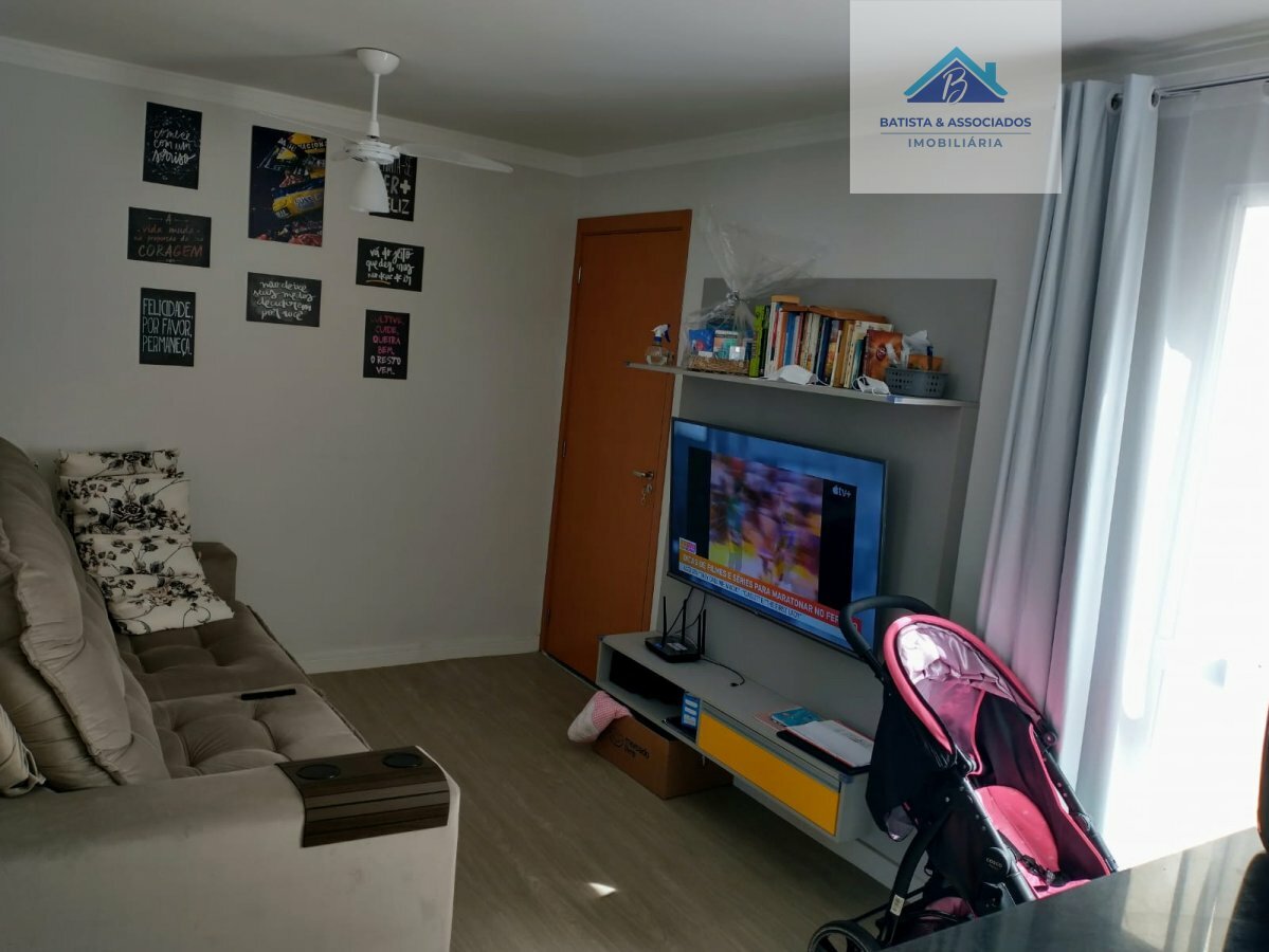 Apartamento à venda com 2 quartos, 42m² - Foto 1