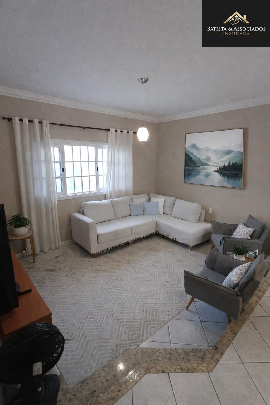 Casa, 4 quartos, 230 m² - Foto 2