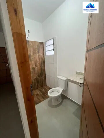 Casa à venda com 3 quartos, 72m² - Foto 5