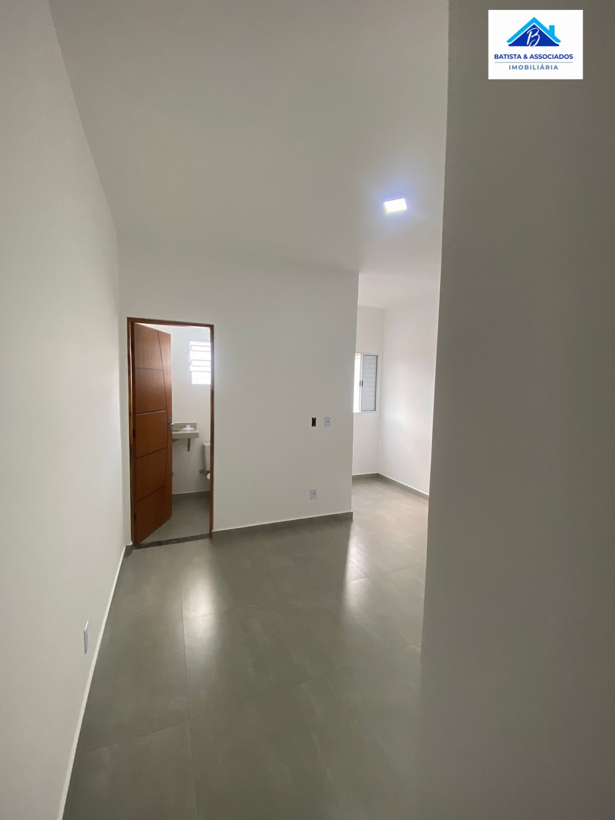 Casa à venda com 3 quartos, 72m² - Foto 9