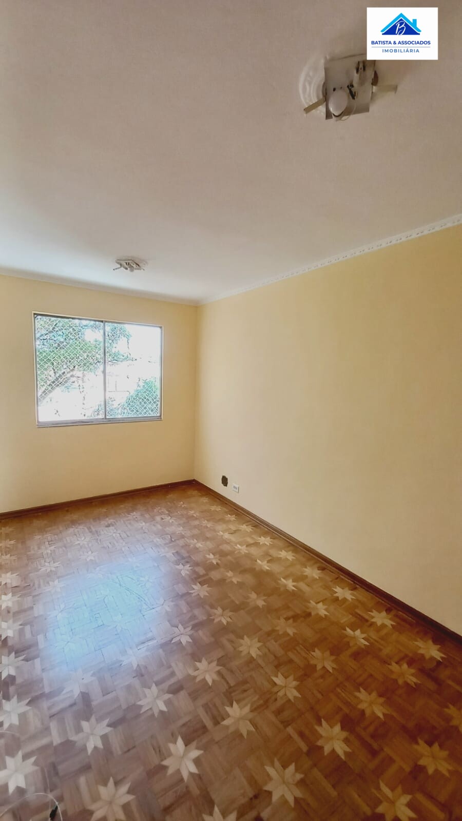 Apartamento à venda com 2 quartos, 62m² - Foto 1