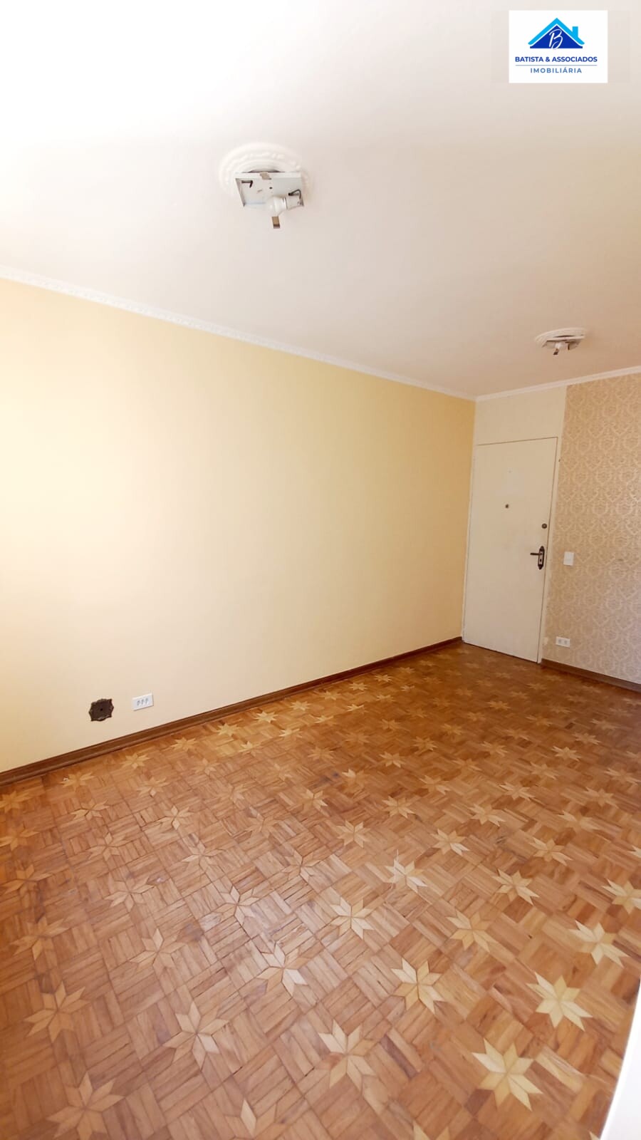 Apartamento à venda com 2 quartos, 62m² - Foto 4