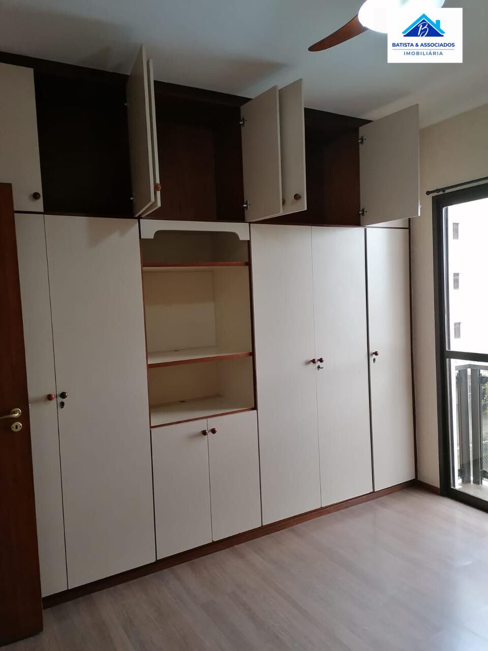 Apartamento à venda com 3 quartos, 116m² - Foto 14