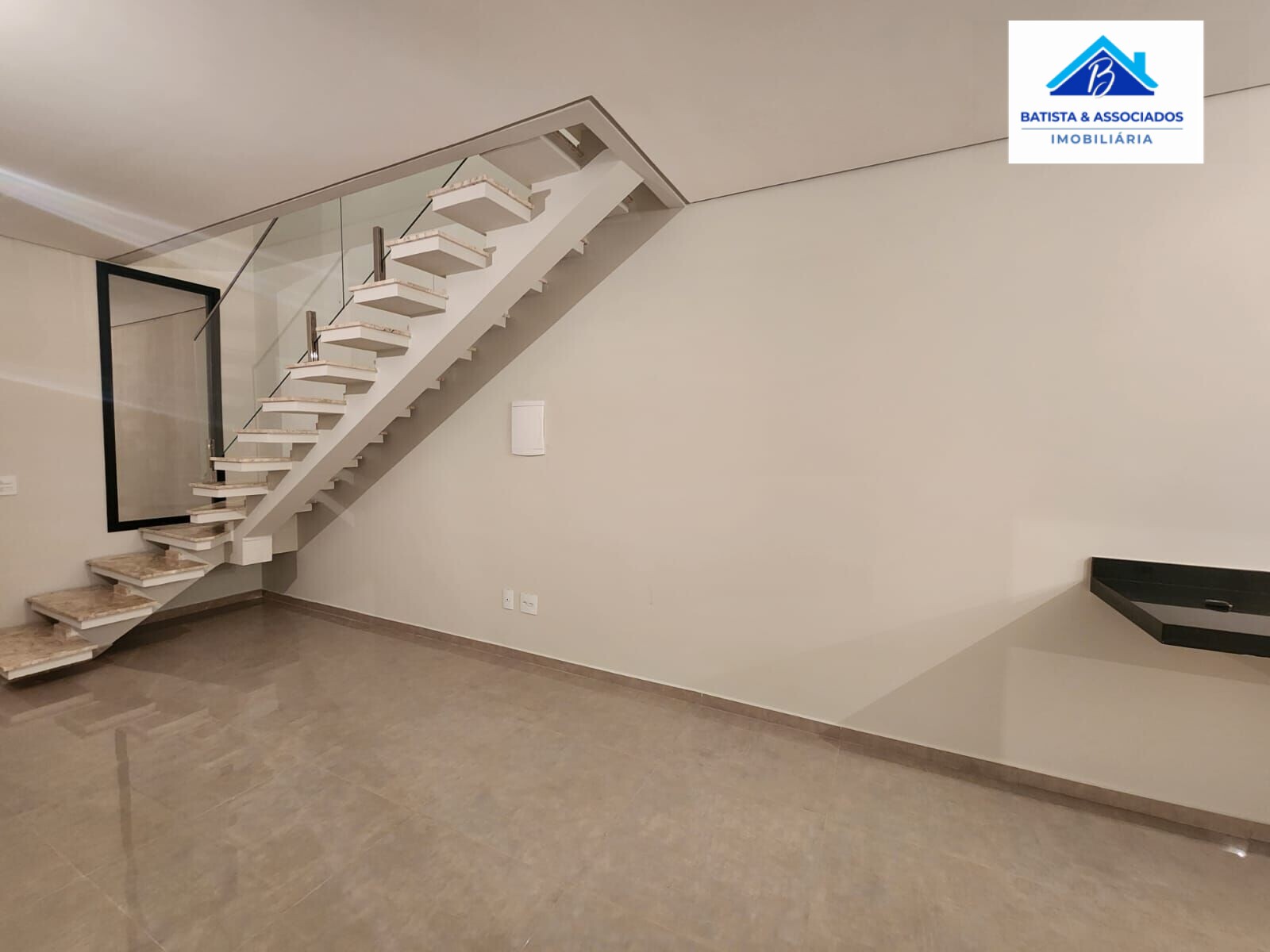 Casa à venda com 3 quartos, 145m² - Foto 5