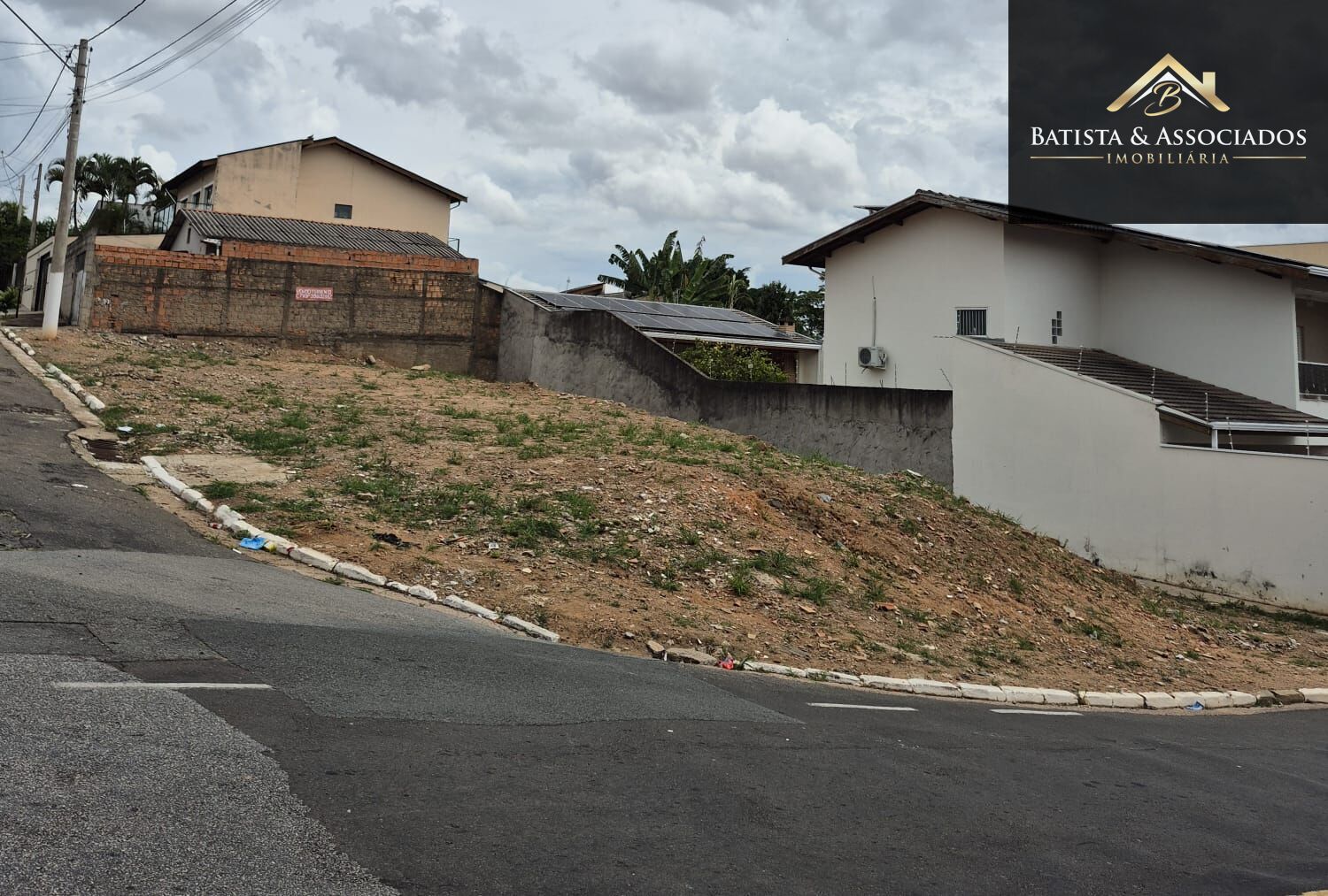 Terreno, 331 m² - Foto 1