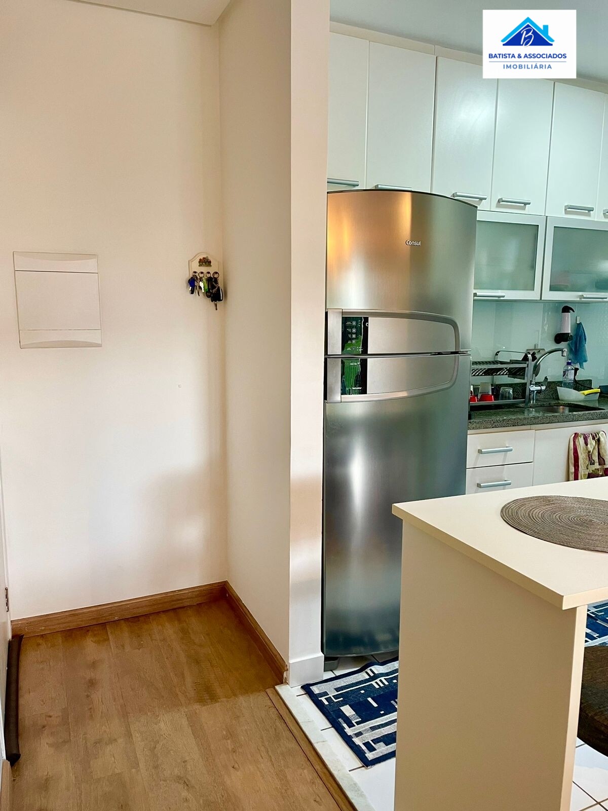 Apartamento à venda com 3 quartos, 75m² - Foto 9