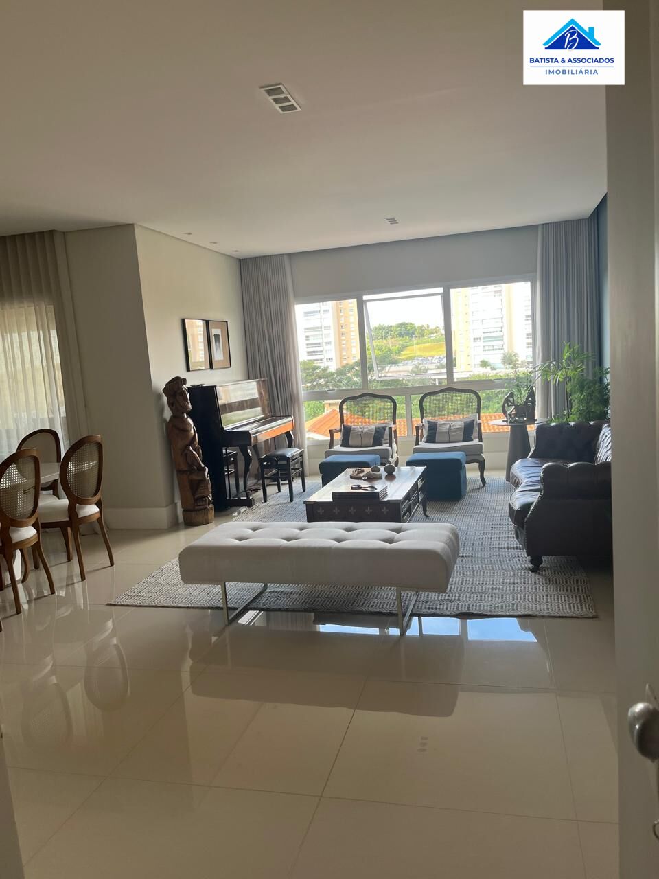 Apartamento, 3 quartos, 176 m² - Foto 2