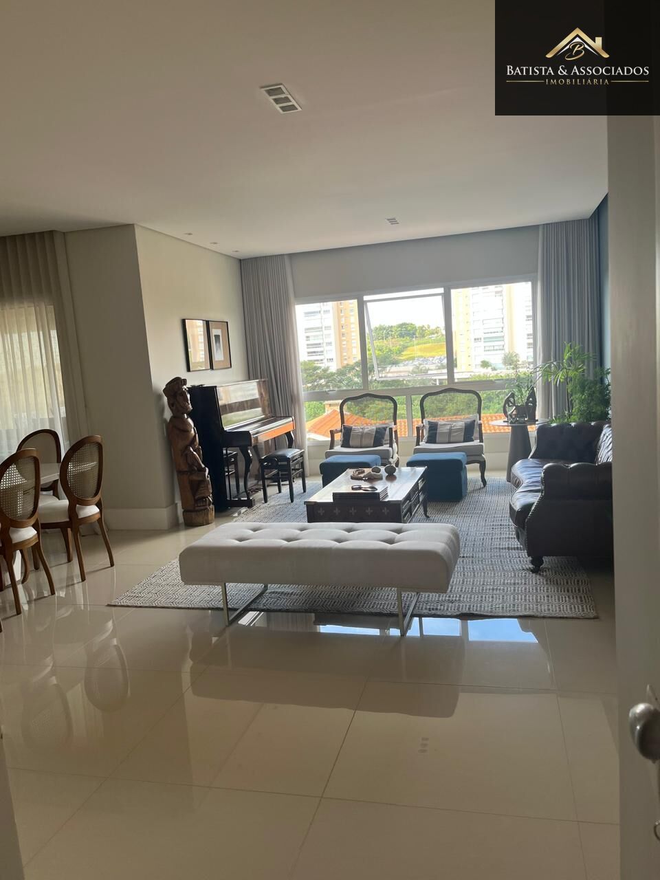 Apartamento, 3 quartos, 176 m² - Foto 2