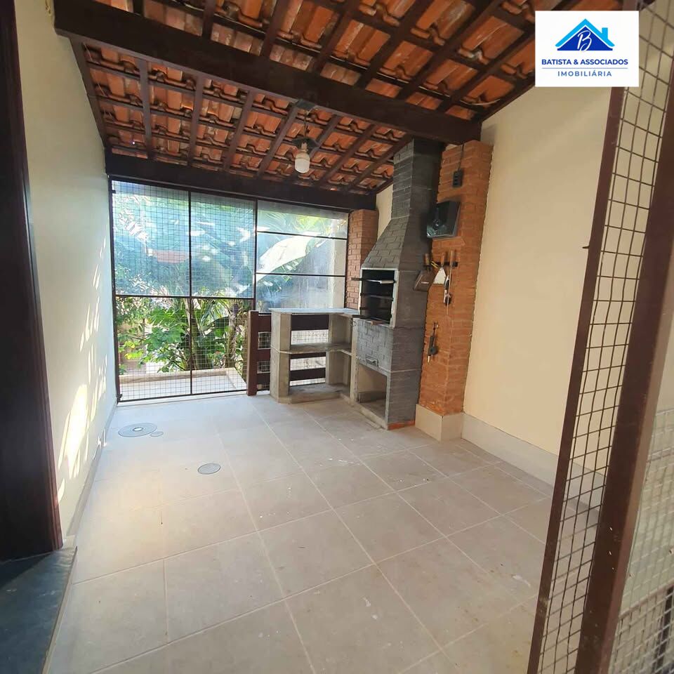 Casa à venda com 2 quartos, 150m² - Foto 27