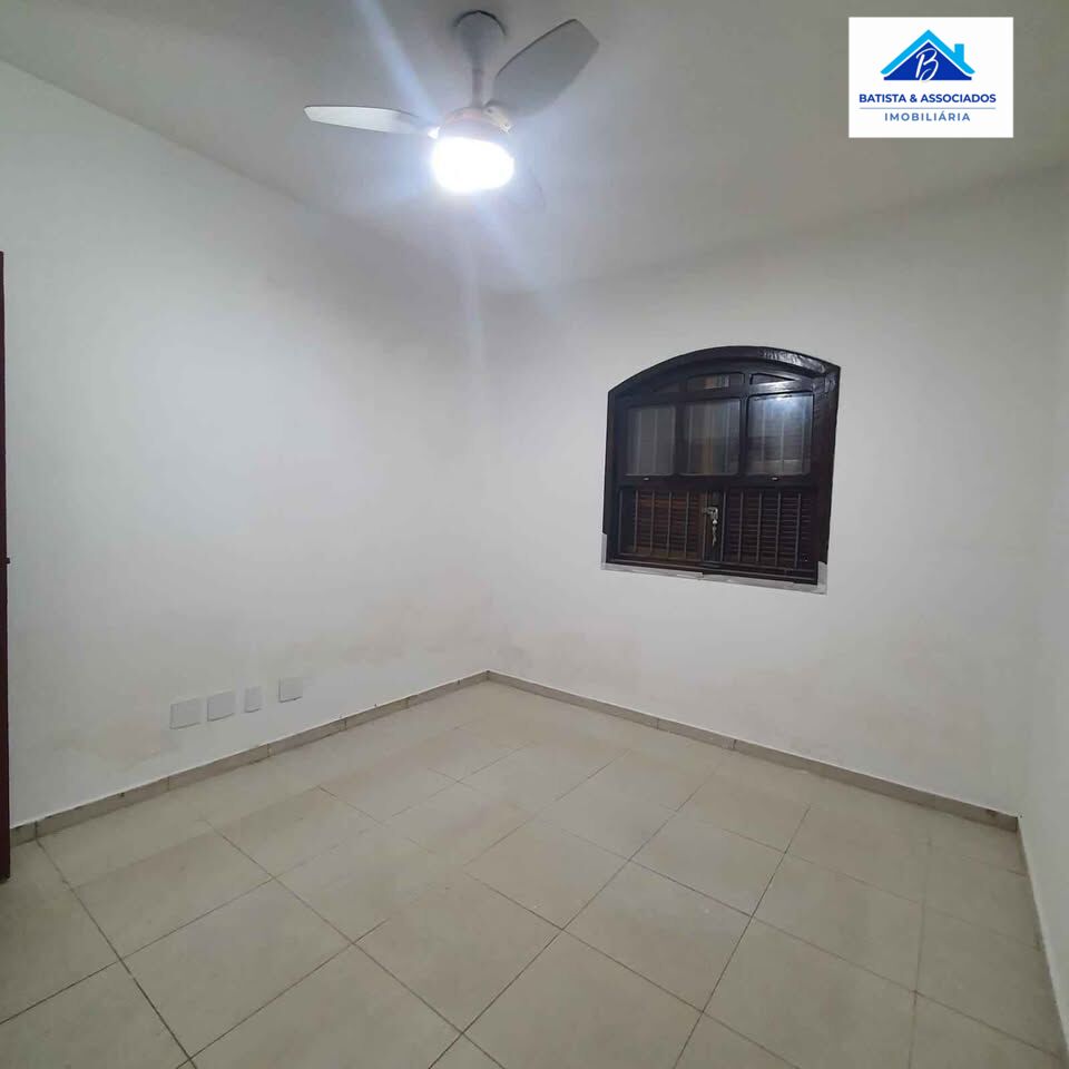 Casa à venda com 2 quartos, 150m² - Foto 14