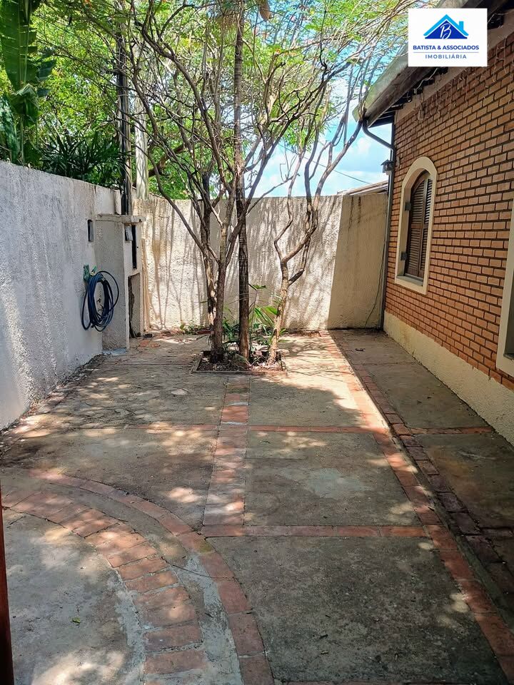 Casa à venda com 2 quartos, 150m² - Foto 5