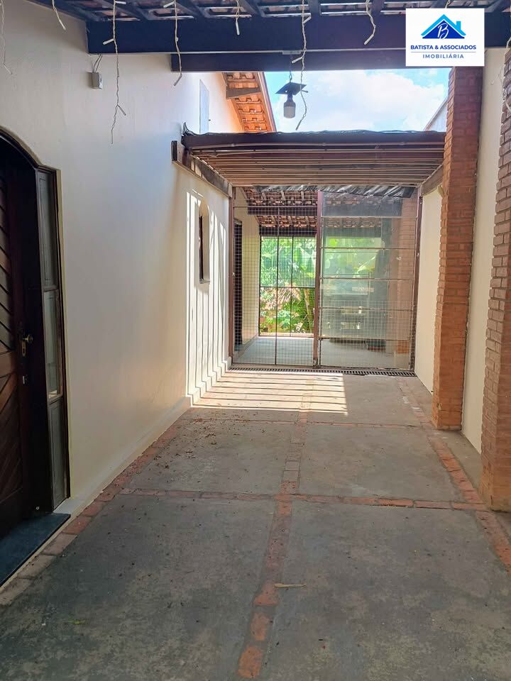 Casa à venda com 2 quartos, 150m² - Foto 7