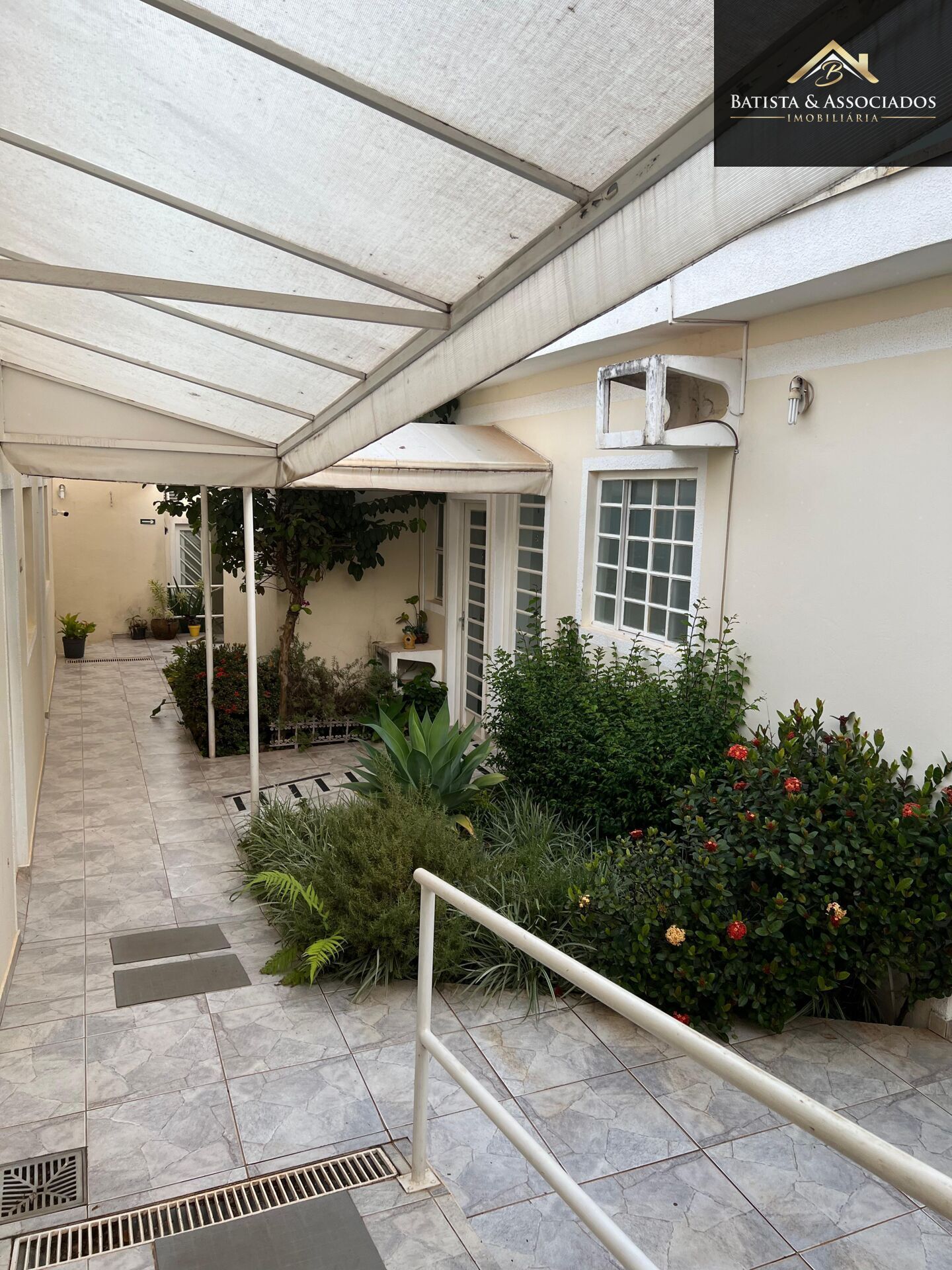 Casa, 2 quartos, 272 m² - Foto 29