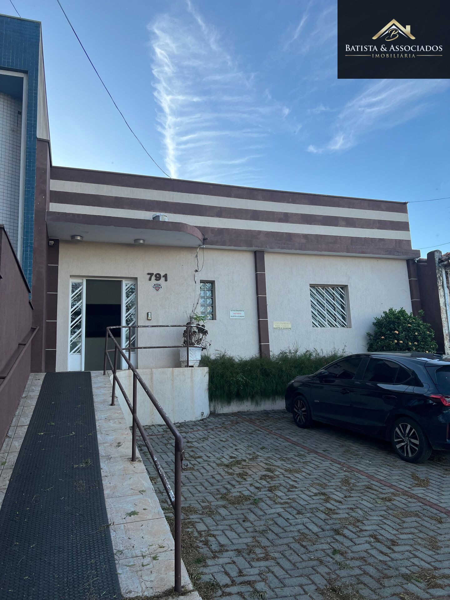Casa, 2 quartos, 272 m² - Foto 1