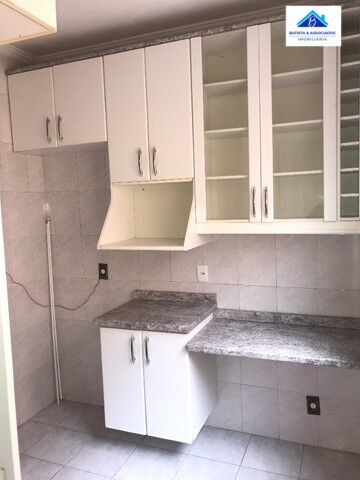 Apartamento à venda com 2 quartos, 53m² - Foto 3