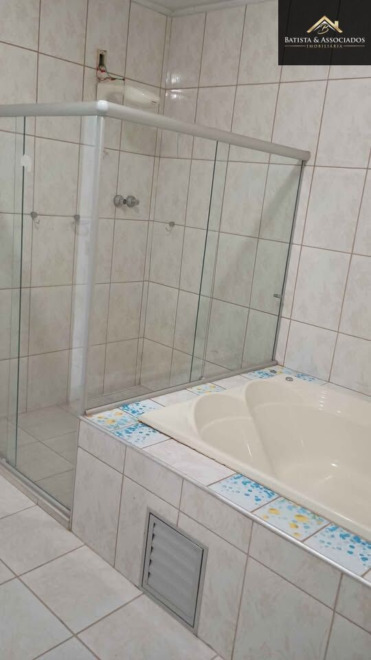 Casa, 3 quartos, 190 m² - Foto 14