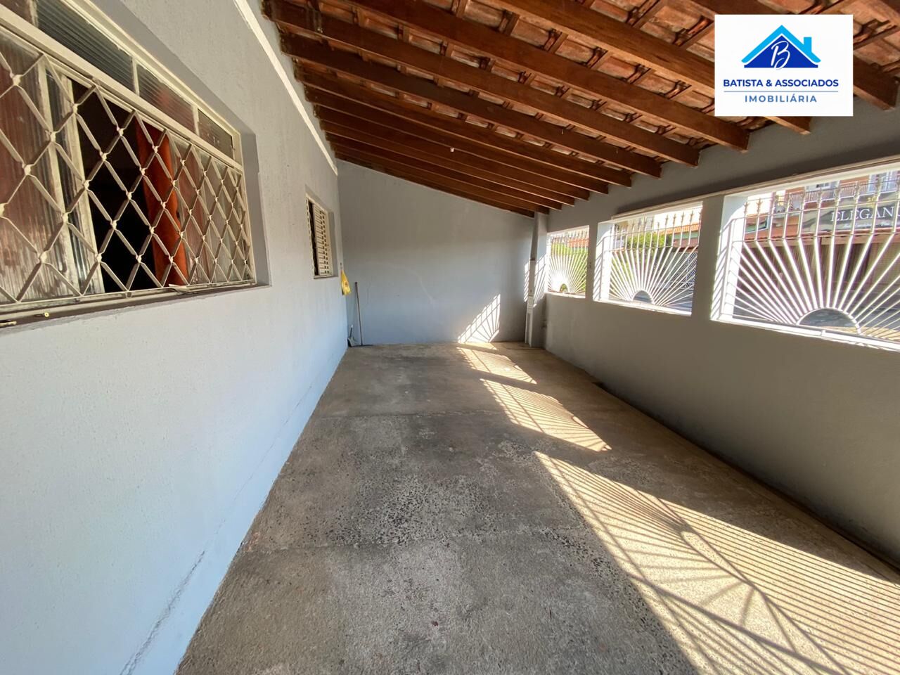 Casa à venda com 3 quartos, 215m² - Foto 17