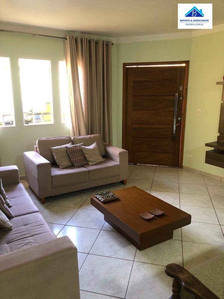 Casa à venda com 2 quartos, 140m² - Foto 3