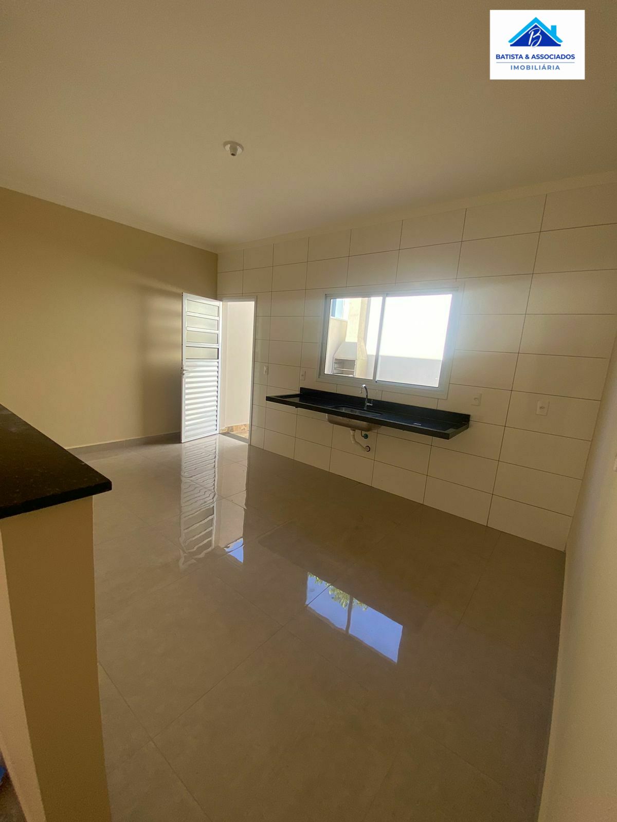 Casa à venda com 2 quartos, 110m² - Foto 18