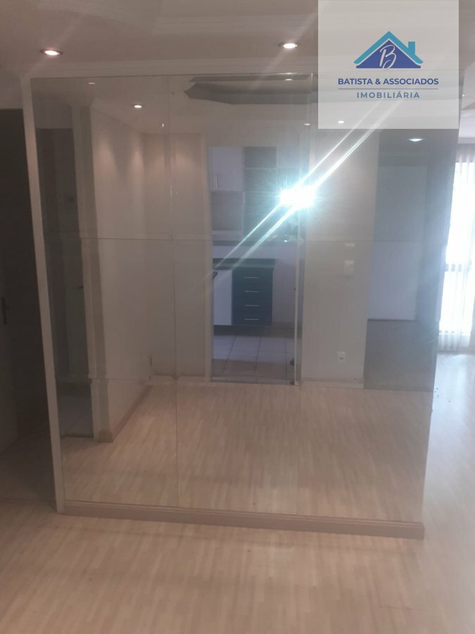 Apartamento à venda com 2 quartos, 72m² - Foto 7